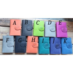 Dámská kožená peněženka se zápinkou